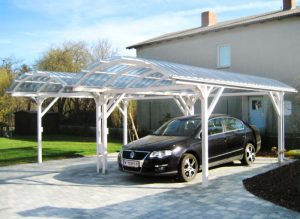 Elegant: Carport / Doppel-Carport in Lärche Weiß geölt