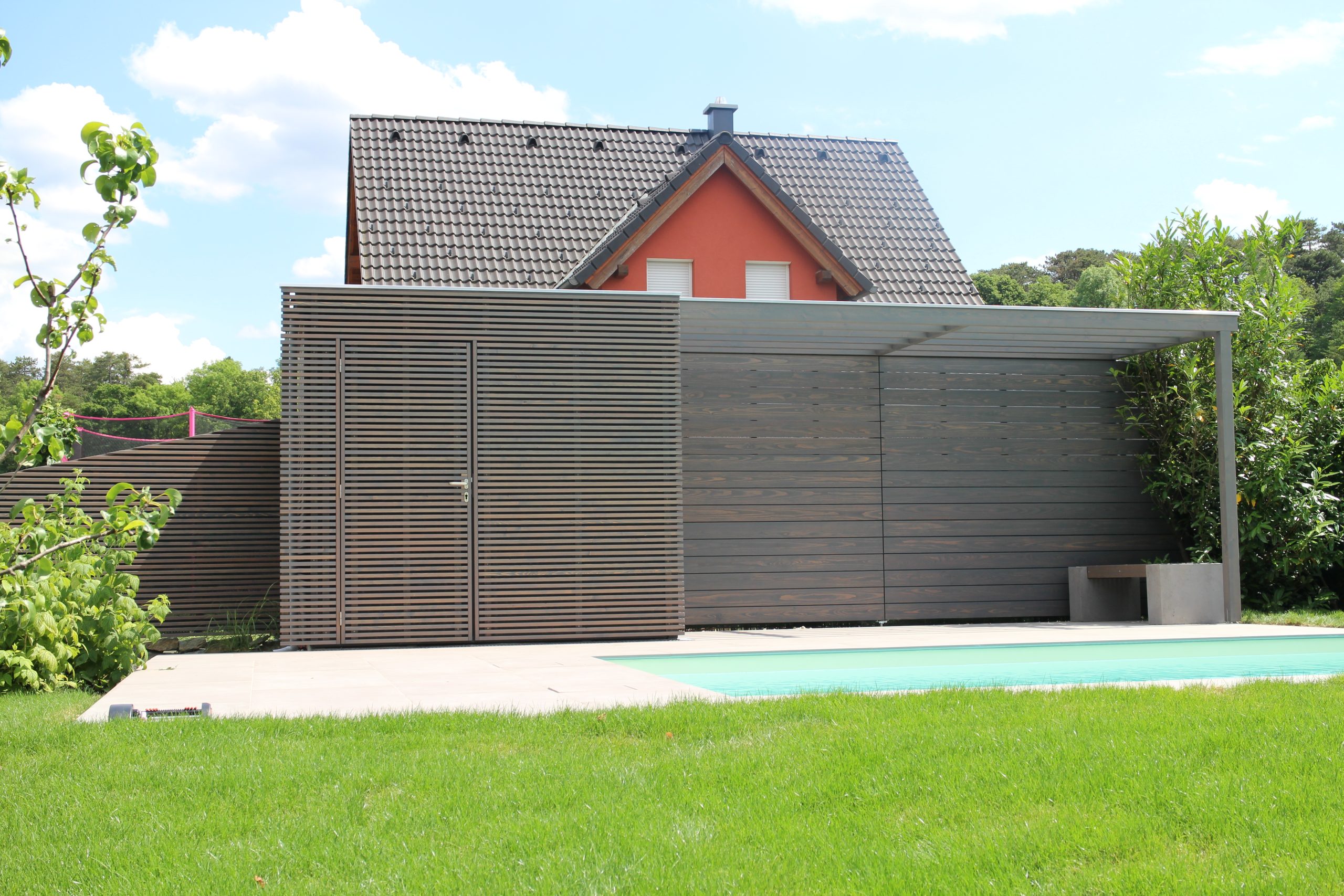 Gerätehaus mit Pergola und Sichtschutz 02 Gerätehaus mit Pergola und Sichtschutz 02 Sichtschutz Garten Holz