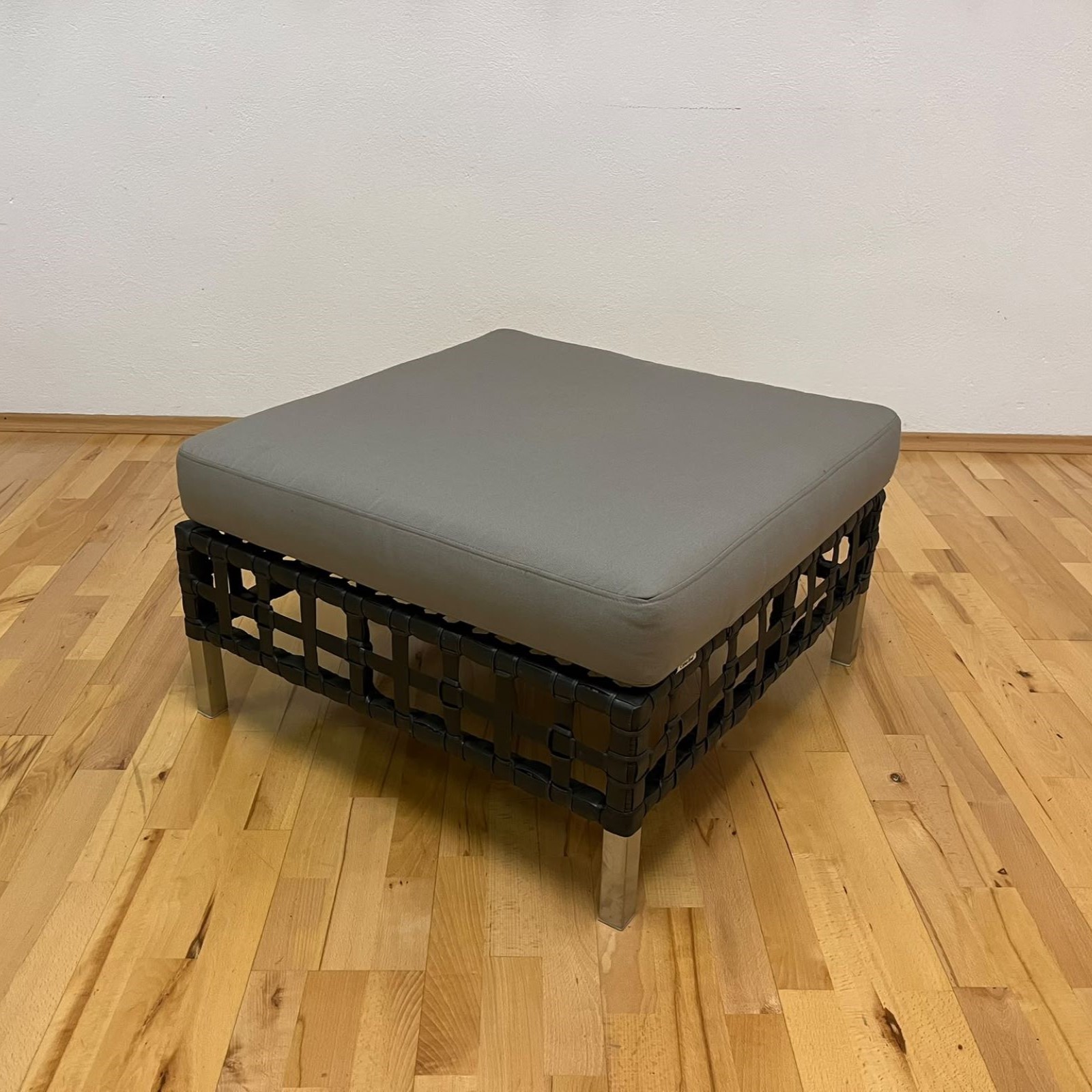 flow-hocker-1