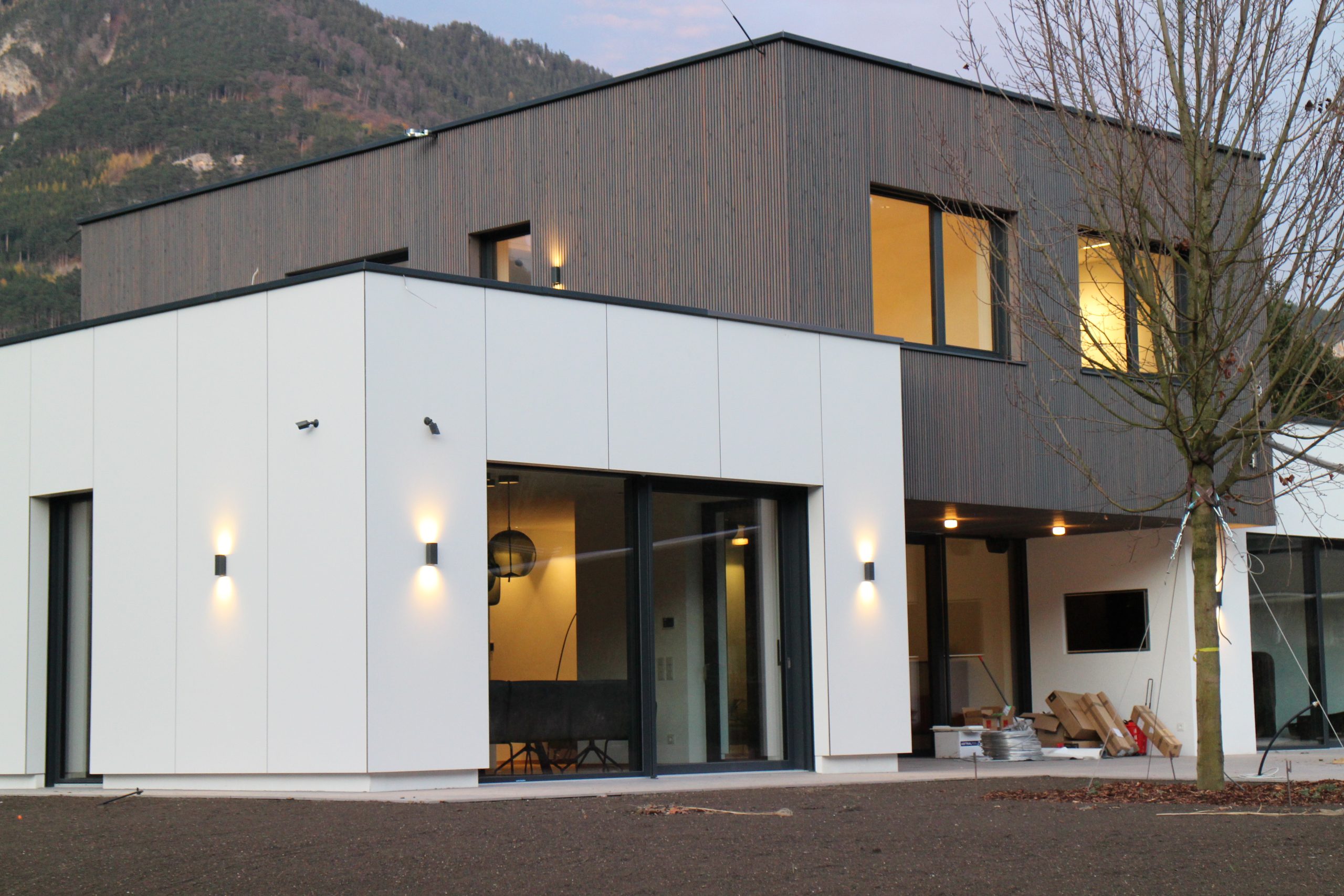 Einfamilienhaus mit Holzfassade 4 Einfamilienhaus mit Holzfassade 01