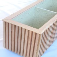 Individuelle Pflanzbehälter aus Holz nach Maß – heimische Lärche