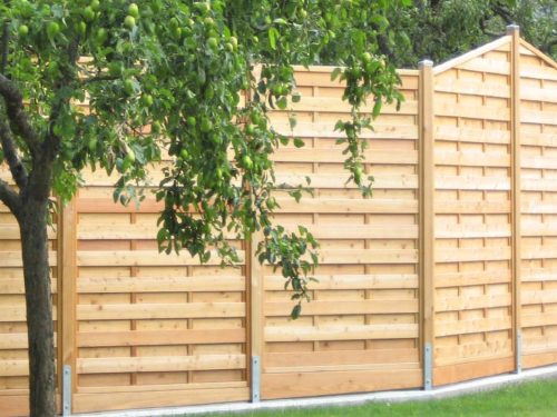 Sichtschutz klassisch 8 Dichtzaun als Sichtschutz im Garten