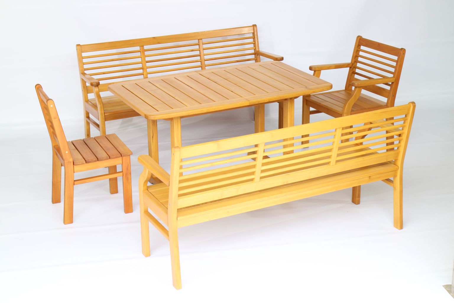 Grafenegg Tisch FIX 4 Grafenegg Bank