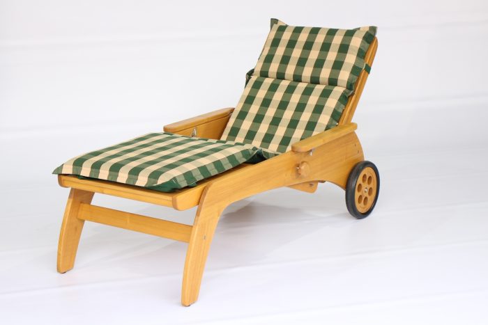 Rollliege aus Massivholz