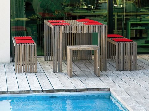 Design Gartenmöbel aus Holz: Gartentisch