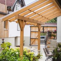 Terrassendach aus Lärche vom Profi: Individuell gestaltet