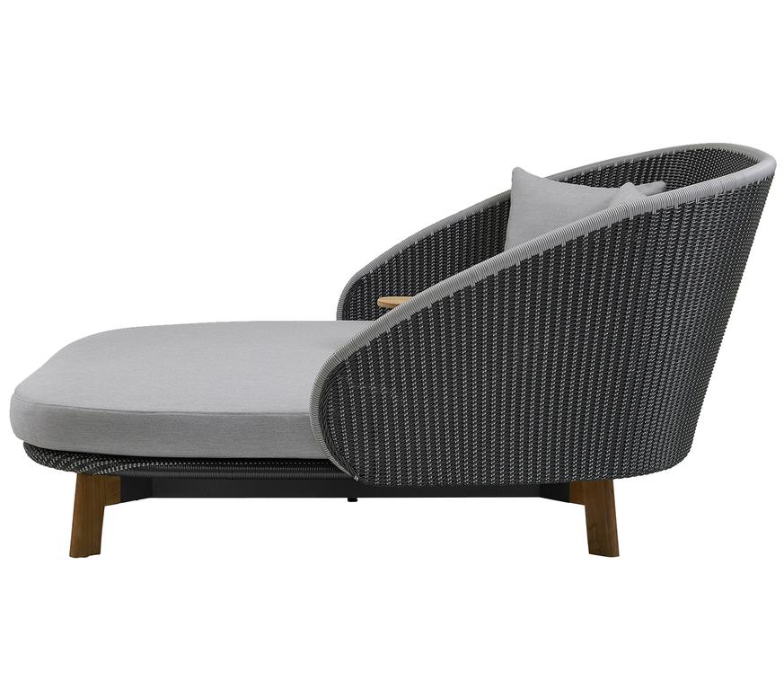 Peacock Daybed m/Tisch, inkl. Kissen 8 Peacock Daybed Weave