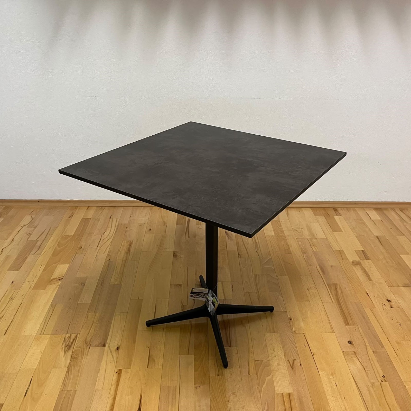 tisch-drop-1